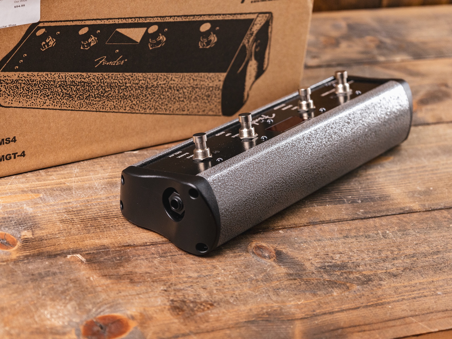 Fender 4-Button Footswitch for Mustang Amp, Preset Up Down, Quick Access, Effects On/Off, or Tap Tempo, with 1/4" Jack - Image 2