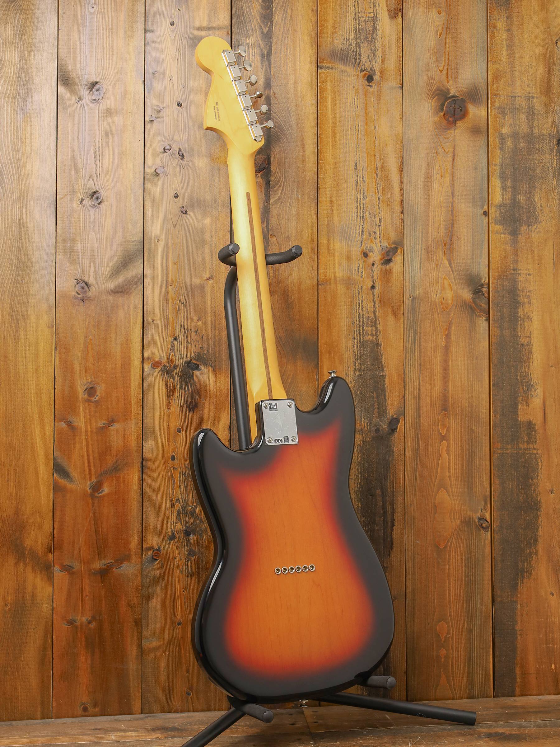 Fender Player II Mustang, Maple Fingerboard, 3-Color Sunburst - Image 3