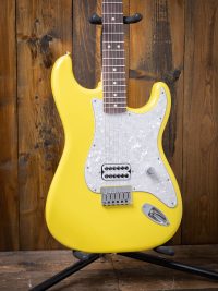 Fender Limited Edition Tom Delonge Stratocaster, Rosewood Fingerboard, Graffiti Yellow