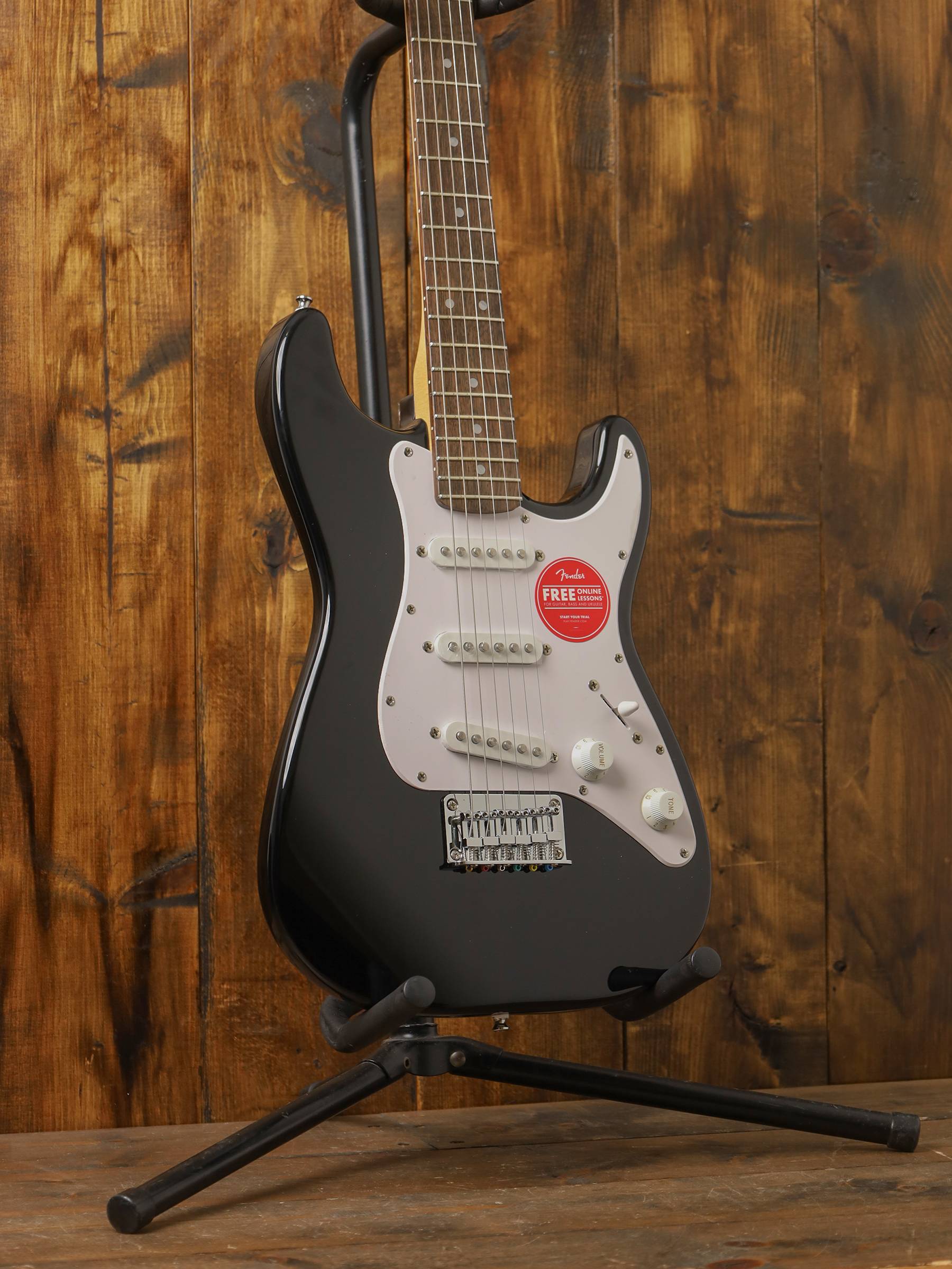 Squier Mini Stratocaster, Laurel Fingerboard, Black