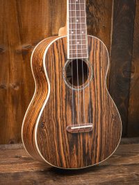 Fender Zuma Exotic Concert Ukulele, Walnut Fingerboard, Bocote