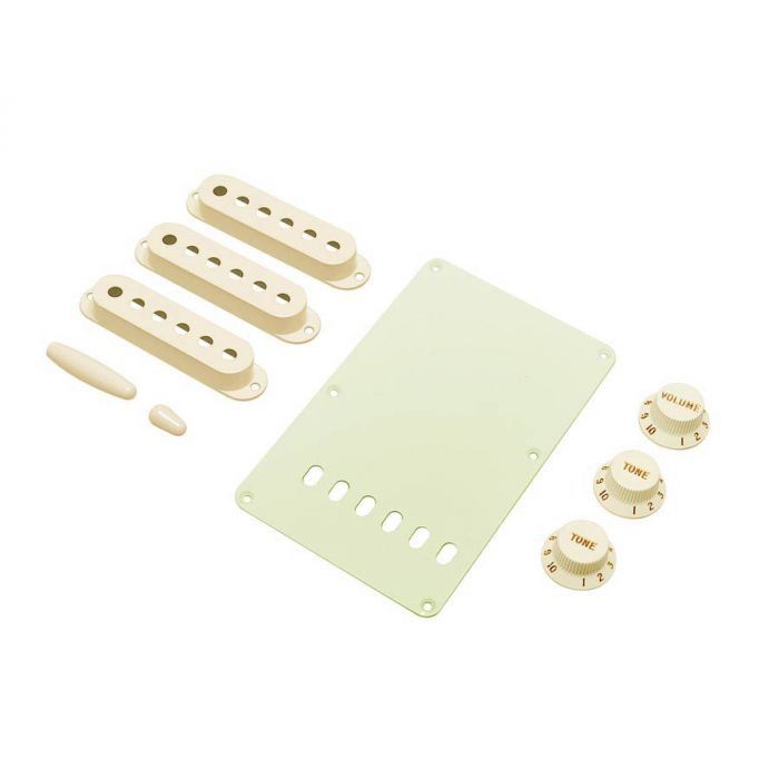 Fender Accessory Kit, Stratocaster, Aged White