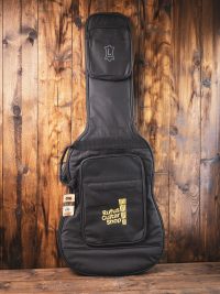 Levy's Classical 4/4 front pocket logo gig bag