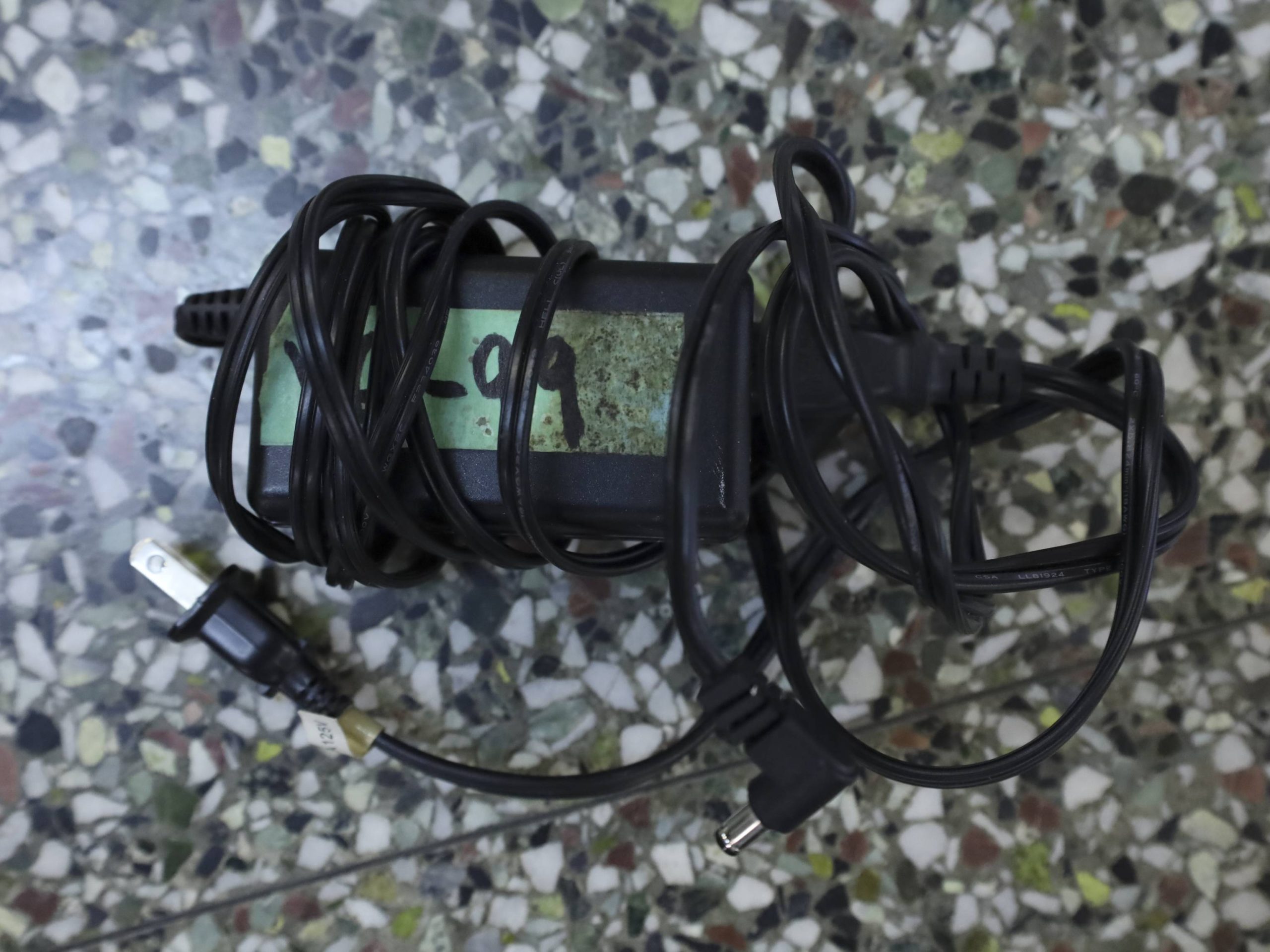 Roland VG-99 Guitar Processor/Synthesizer (USED) - Image 4