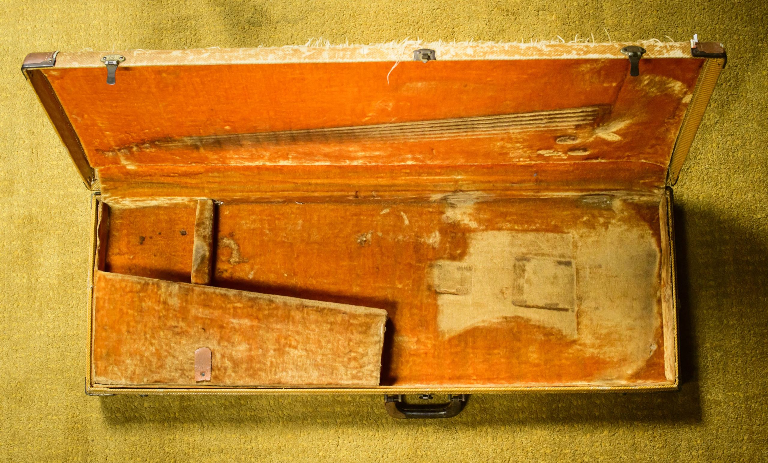 Fender 1958 3 Tone Sunburst Stratocaster - Image 22