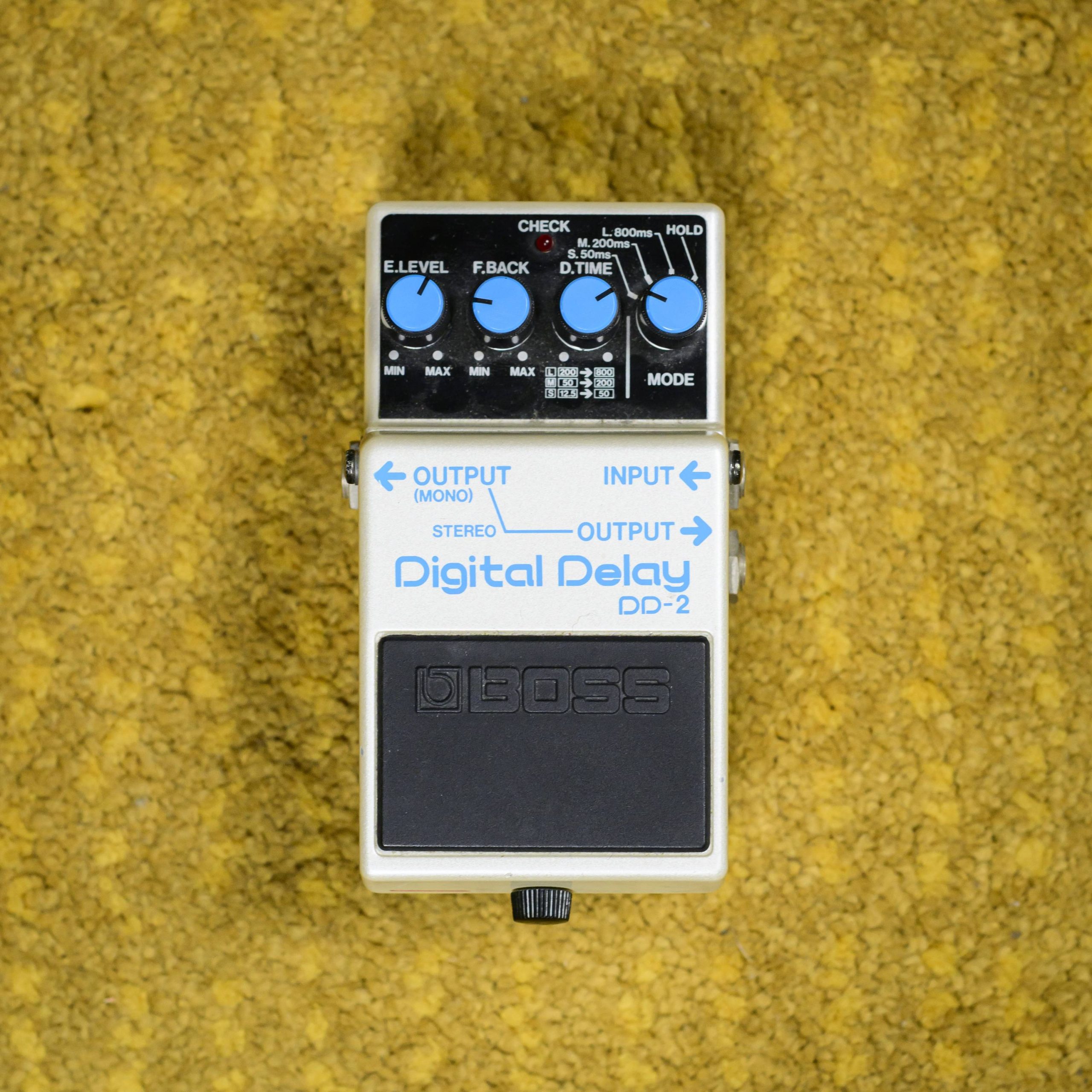 Boss DD-2 Digital Delay Blue Label