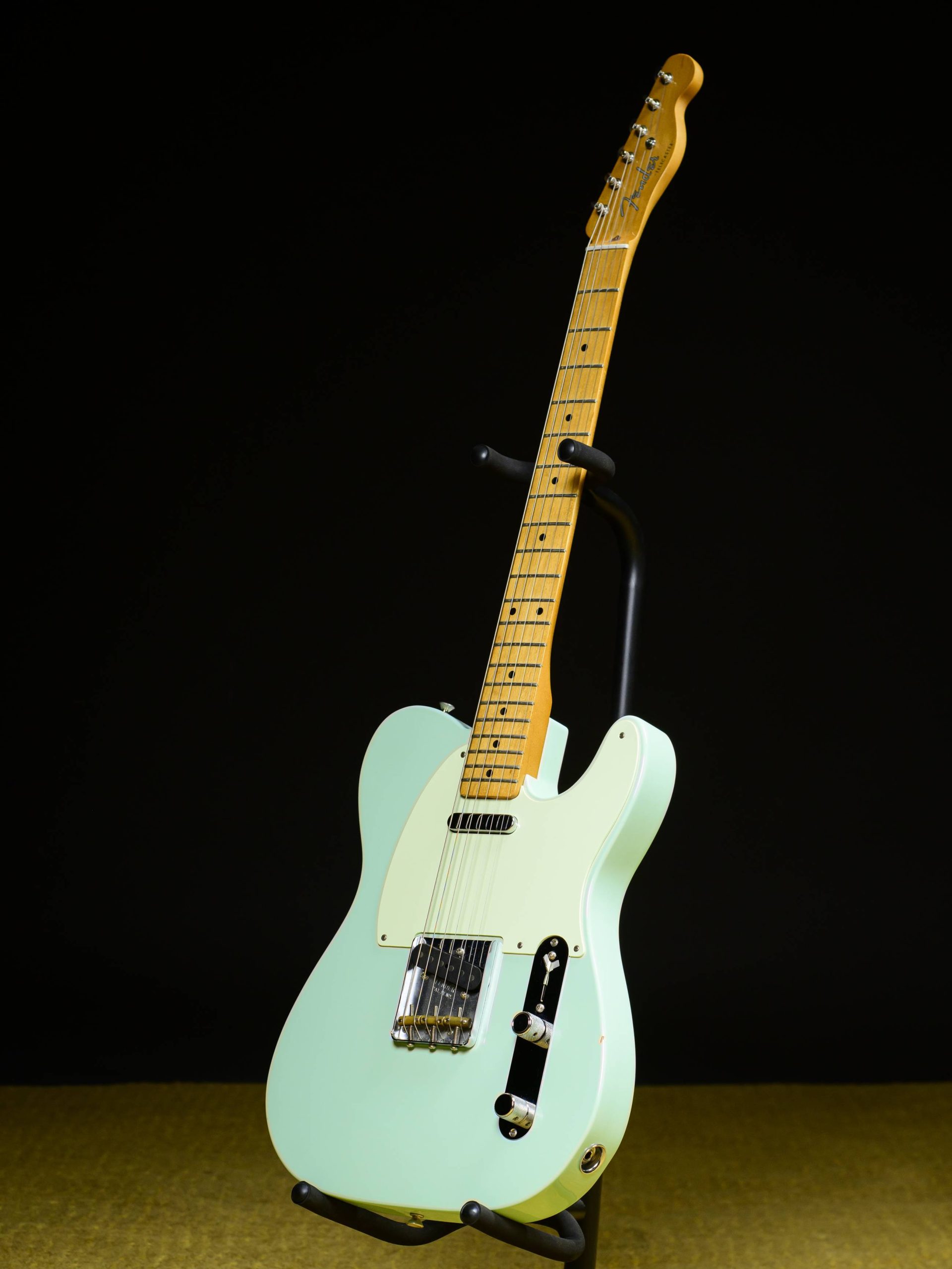 Fender 2019 Vintera Modefied Telecaster - Image 3
